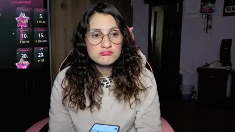 Snapshot of _lindasy_ chatting on April 7, 4:24 am Lindasy online show from April 7, 4:24 am