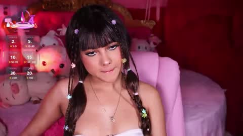 _little_glrl_ online show from April 28, 1:15 am