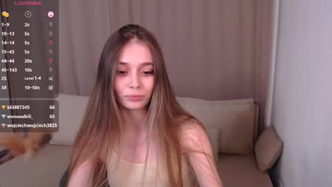 Snapshot of _little_imp_ chatting on March 4, 12:18 am Amelia online show from March 4, 12:18 am