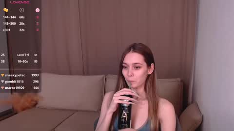 Snapshot of _little_imp_ chatting on March 12, 3:13 am Amelia online show from March 12, 3:13 am