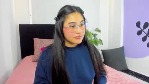 Ivy 3 online show from November 28, 1:14 pm