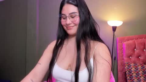 Ivy 3 online show from December 3, 4:16 pm