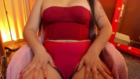 Ivy 3 online show from March 4, 8:15 pm