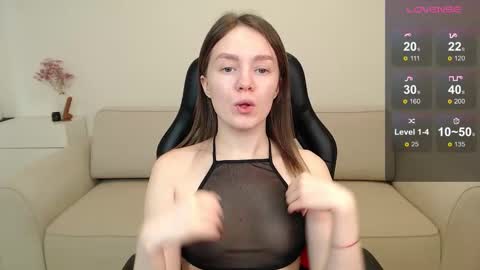  My name is lina Lush is activePrivate is Open online show from November 13, 5:17 am