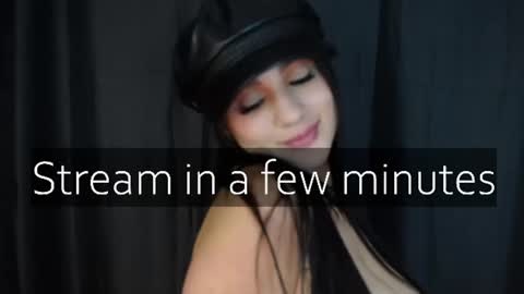 Snapshot of _littlecherryy_ chatting on June 23, 6:00 am Tania online show from June 23, 6:00 am