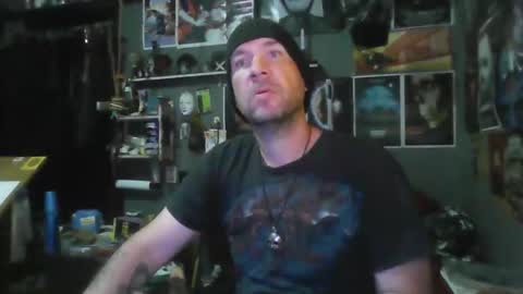 That guy online show from November 30, 4:33 pm