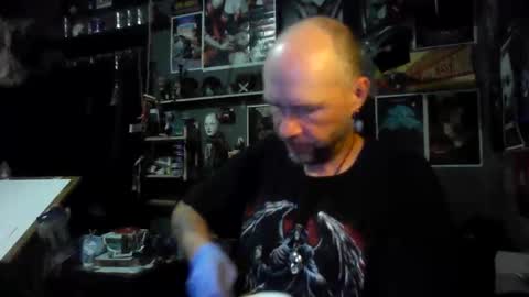 That guy online show from May 1, 4:22 pm