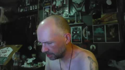 That guy online show from June 15, 4:42 pm