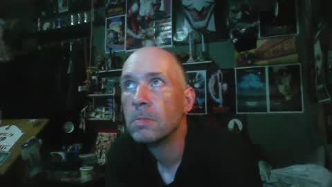 Snapshot of _longfellow chatting on June 19, 3:11 am That guy online show from June 19, 3:11 am