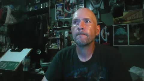 Snapshot of _longfellow chatting on June 24, 4:33 am That guy online show from June 24, 4:33 am