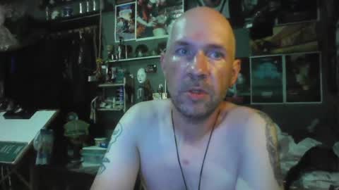 Snapshot of _longfellow chatting on June 30, 4:08 pm That guy online show from June 30, 4:08 pm