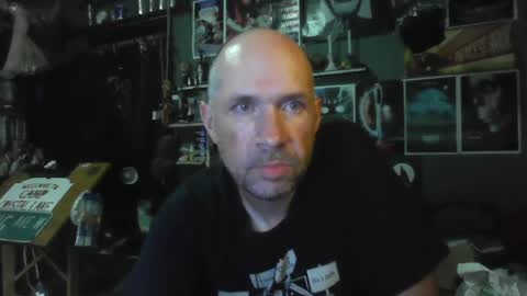 Snapshot of _longfellow chatting on July 10, 6:32 pm That guy online show from July 10, 6:32 pm