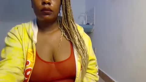 Lorena online show from March 12, 12:50 am