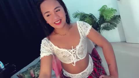 _lovelyyan69_ online show from November 21, 4:44 am