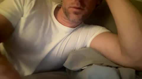 Snapshot of _lululeo_ chatting on April 18, 4:05 am _lululeo_ online show from April 18, 4:05 am