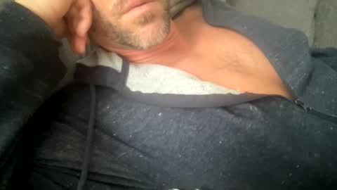 Snapshot of _lululeo_ chatting on June 9, 2:45 am _lululeo_ online show from June 9, 2:45 am