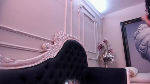 Snapshot of _luna_dupont_ chatting on December 12, 12:22 pm Luna online show from December 12, 12:22 pm