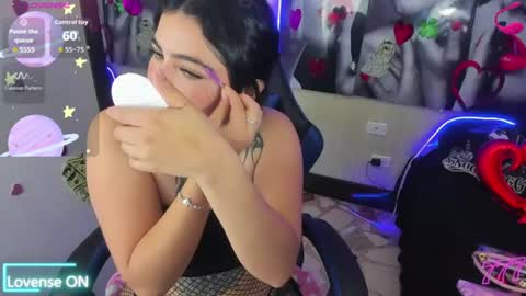 Snapshot of _luna_torres chatting on June 18, 2:54 pm luna torres online show from June 18, 2:54 pm