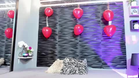 Snapshot of _lustyles_ chatting on September 22, 9:44 am _lustyles_ online show from September 22, 9:44 am