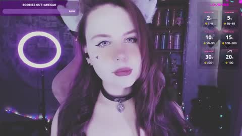 Mia online show from June 21, 3:20 am