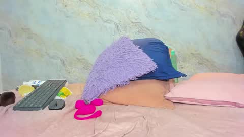 Maddy online show from February 11, 6:11 pm