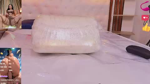 Snapshot of _malikaa_ chatting on April 23, 1:02 pm malka online show from April 23, 1:02 pm