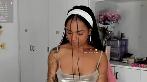 MARCELA online show from February 2, 6:15 am