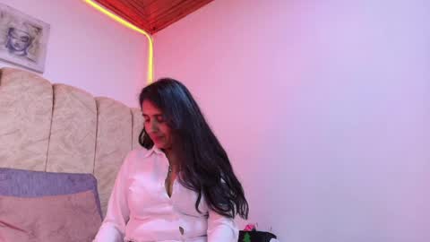 _marcela__ online show from April 25, 1:41 pm