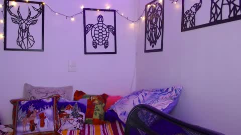 Snapshot of _marcela_wi chatting on December 3, 11:02 pm Marce online show from December 3, 11:02 pm