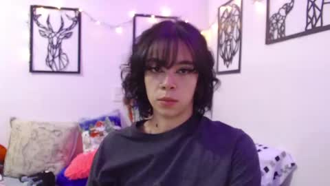 Snapshot of _marcela_wi chatting on December 11, 1:05 am Marce online show from December 11, 1:05 am