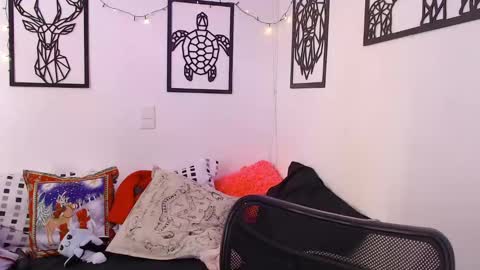 Snapshot of _marcela_wi chatting on December 21, 3:53 pm Marce online show from December 21, 3:53 pm