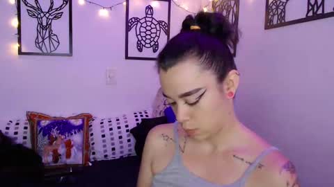 Snapshot of _marcela_wi chatting on January 8, 1:00 am Marce online show from January 8, 1:00 am