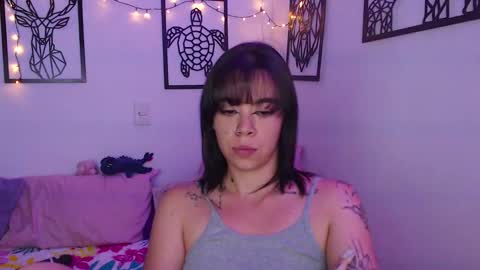 Snapshot of _marcela_wi chatting on February 13, 1:40 am Marce online show from February 13, 1:40 am