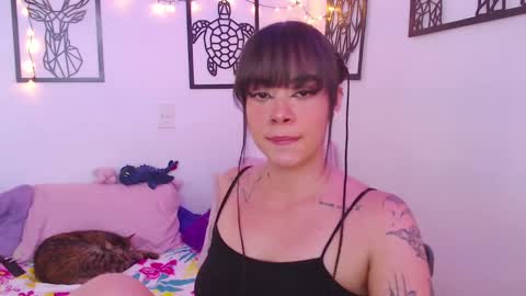 Snapshot of _marcela_wi chatting on February 18, 7:41 pm Marce online show from February 18, 7:41 pm