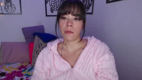 Snapshot of _marcela_wi chatting on February 27, 10:09 pm Marce online show from February 27, 10:09 pm