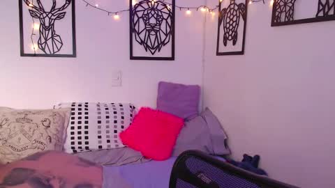 Snapshot of _marcela_wi chatting on March 9, 7:37 pm Marce online show from March 9, 7:37 pm