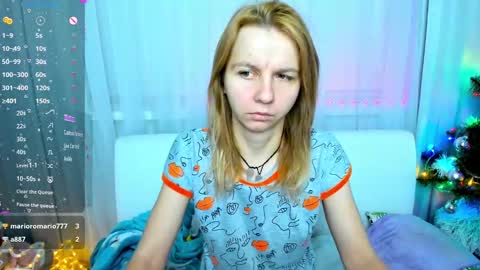 Snapshot of _mari_so chatting on January 15, 1:56 am Scarlett online show from January 15, 1:56 am