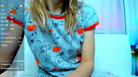 Snapshot of _mari_so chatting on January 16, 4:28 am Scarlett online show from January 16, 4:28 am