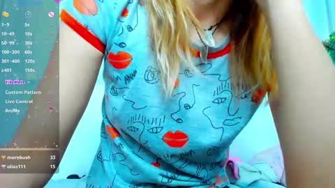 Snapshot of _mari_so chatting on January 21, 8:08 am Scarlett online show from January 21, 8:08 am