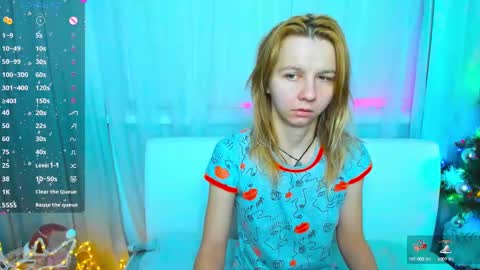 Snapshot of _mari_so chatting on January 22, 2:04 am Scarlett online show from January 22, 2:04 am