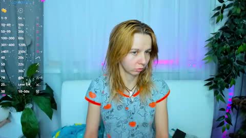 Snapshot of _mari_so chatting on February 3, 1:41 am Scarlett online show from February 3, 1:41 am