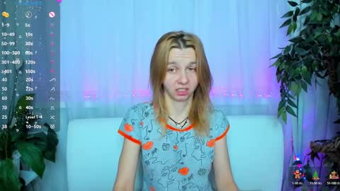 Snapshot of _mari_so chatting on February 6, 2:33 am Scarlett online show from February 6, 2:33 am