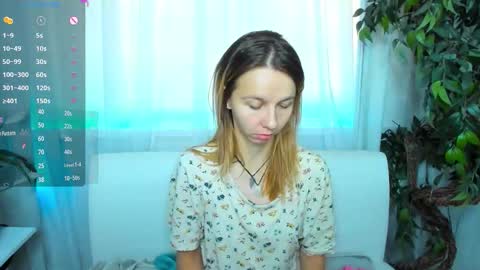 Snapshot of _mari_so chatting on September 25, 7:23 am Scarlett online show from September 25, 7:23 am