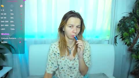 Snapshot of _mari_so chatting on September 30, 7:46 am Scarlett online show from September 30, 7:46 am