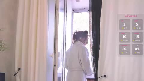 Mari online show from October 23, 8:24 am