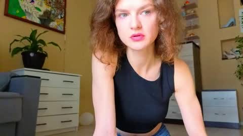 Sophia online show from May 7, 2:50 am