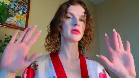 Sophia online show from May 31, 3:26 am