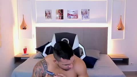 _matthew_santos_ online show from June 25, 1:38 am