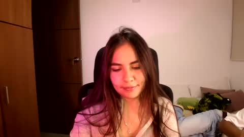 Snapshot of _maxxx1_ chatting on July 11, 1:30 am max and abby online show from July 11, 1:30 am