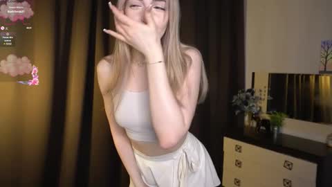 Elva and Kate  online show from December 17, 5:46 am